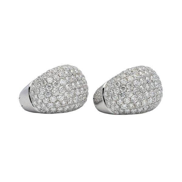 18K white gold diamond earrings, front view 18K white gold diamond earrings, front view