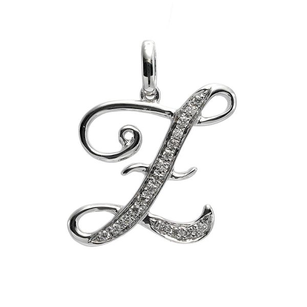 18K white gold diamond pendant, front view